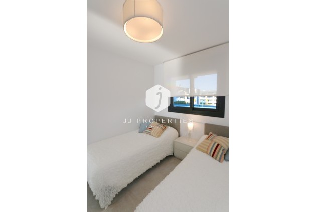 Tweedehands - Appartement / flat -
Playa Flamenca - Costa Blanca