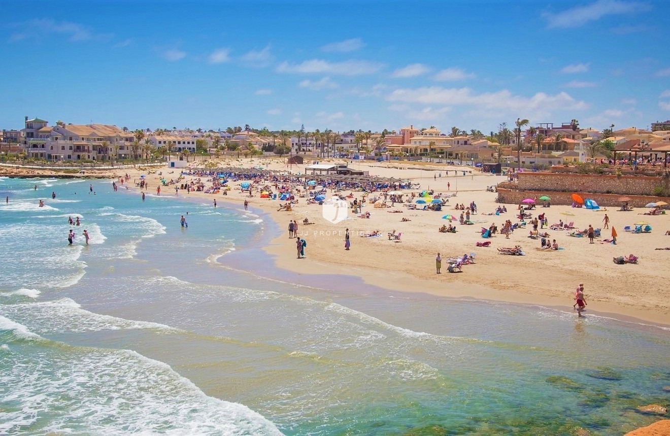 Tweedehands - Appartement / flat -
Playa Flamenca - Costa Blanca