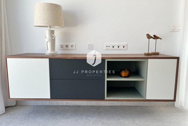 Tweedehands - Appartement / flat -
Torrevieja - aguas nuevas