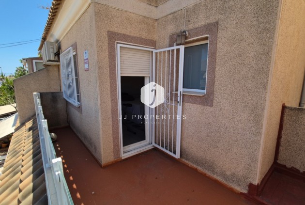 Tweedehands - Chalet -
Torrevieja - Costa Blanca