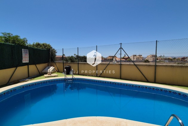 Tweedehands - Chalet -
Torrevieja - Costa Blanca