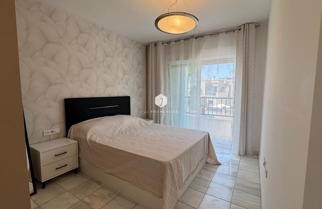 Tweedehands - Chalet -
Torrevieja - Costa Blanca