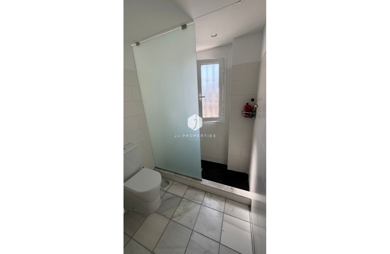 Tweedehands - Chalet -
Torrevieja - Costa Blanca