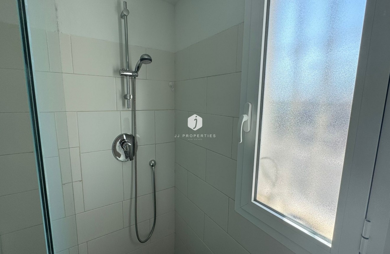 Tweedehands - Chalet -
Torrevieja - Costa Blanca