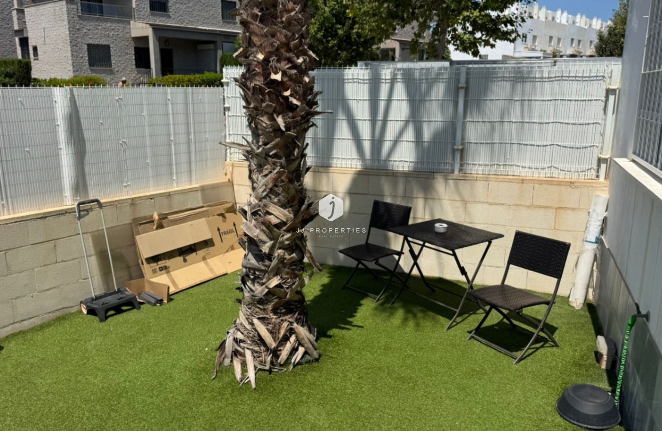 Tweedehands - Chalet -
Torrevieja - Costa Blanca