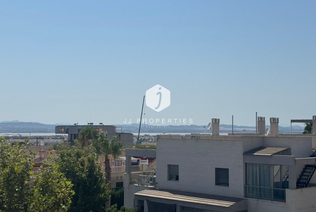 Tweedehands - Chalet -
Torrevieja - Costa Blanca