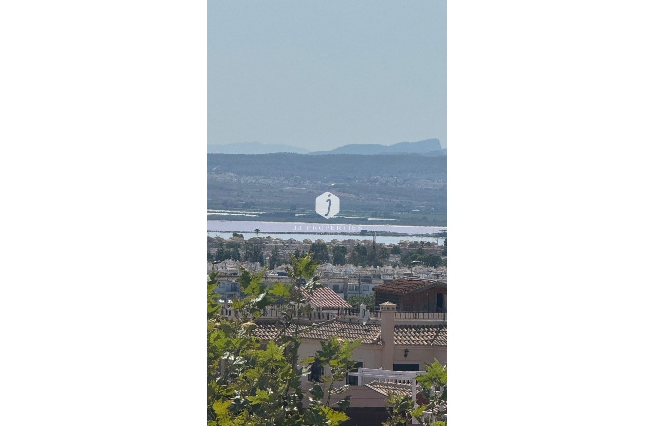 Tweedehands - Chalet -
Torrevieja - Costa Blanca