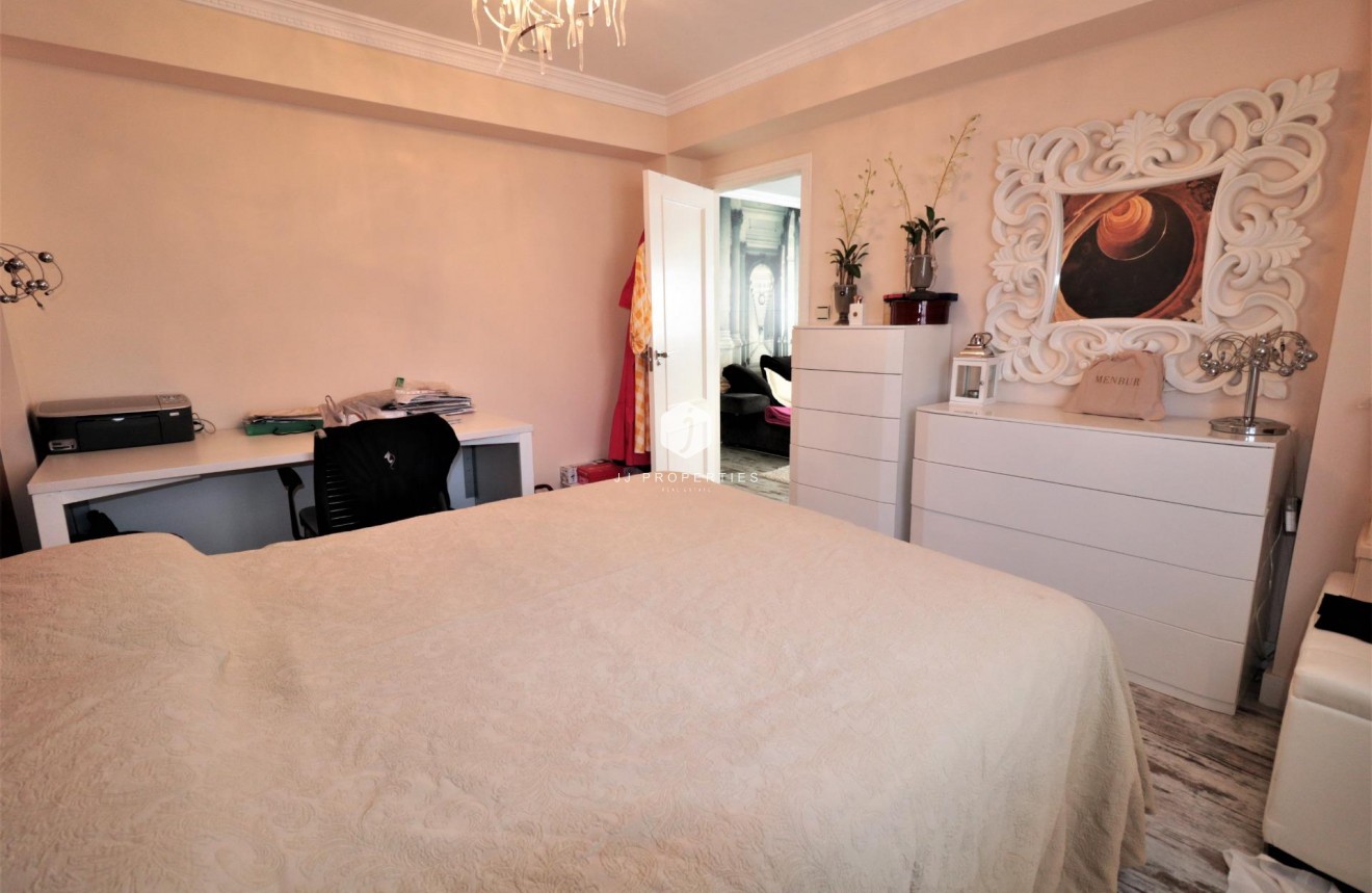 Tweedehands - Penthouse -
Torrevieja - Playa de los Naufragos