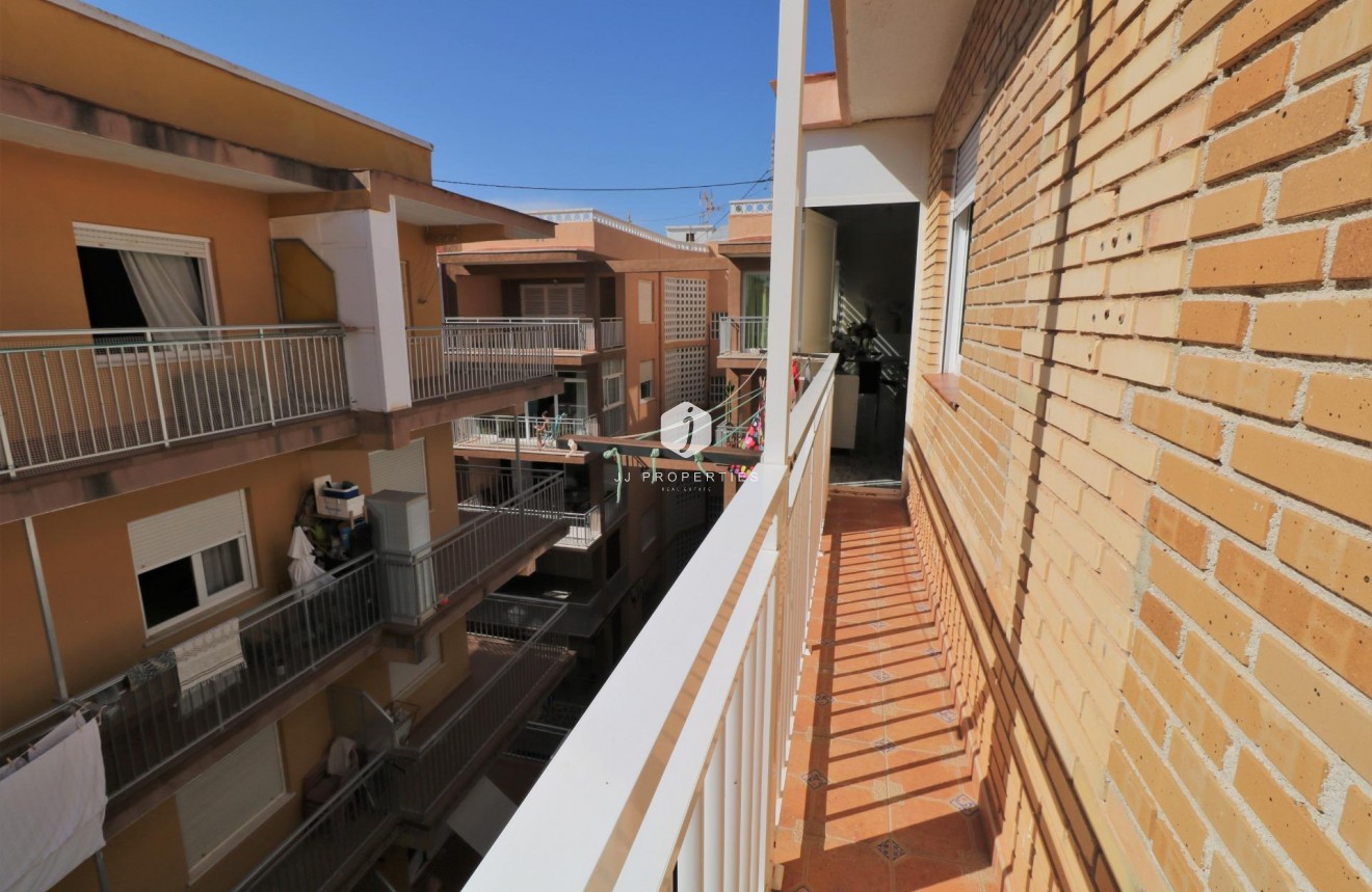 Tweedehands - Penthouse -
Torrevieja - Playa de los Naufragos