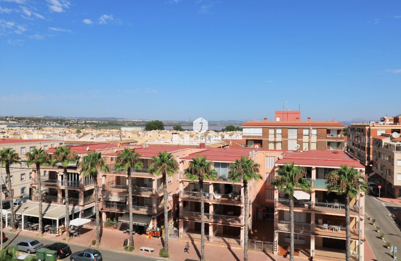 Tweedehands - Penthouse -
Torrevieja - Playa de los Naufragos