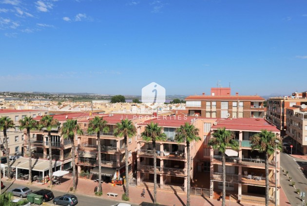 Tweedehands - Penthouse -
Torrevieja - Playa de los Naufragos