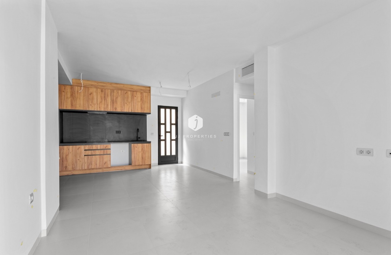 Tweedehands - Appartement / flat -
San Miguel de Salinas - Inland