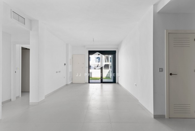 Tweedehands - Appartement / flat -
San Miguel de Salinas - Inland