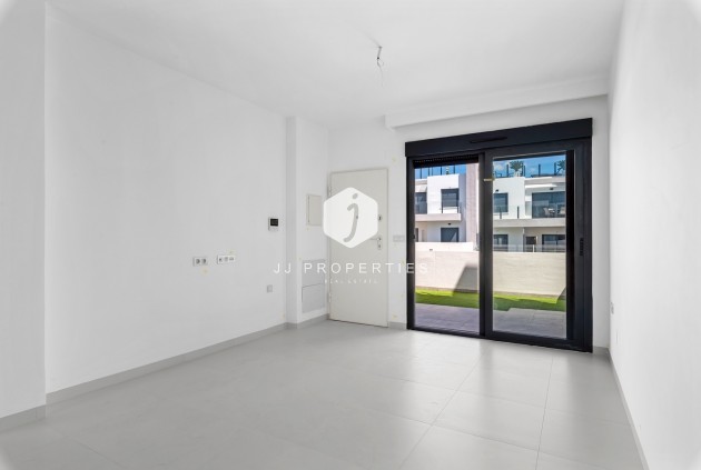 Tweedehands - Appartement / flat -
San Miguel de Salinas - Inland