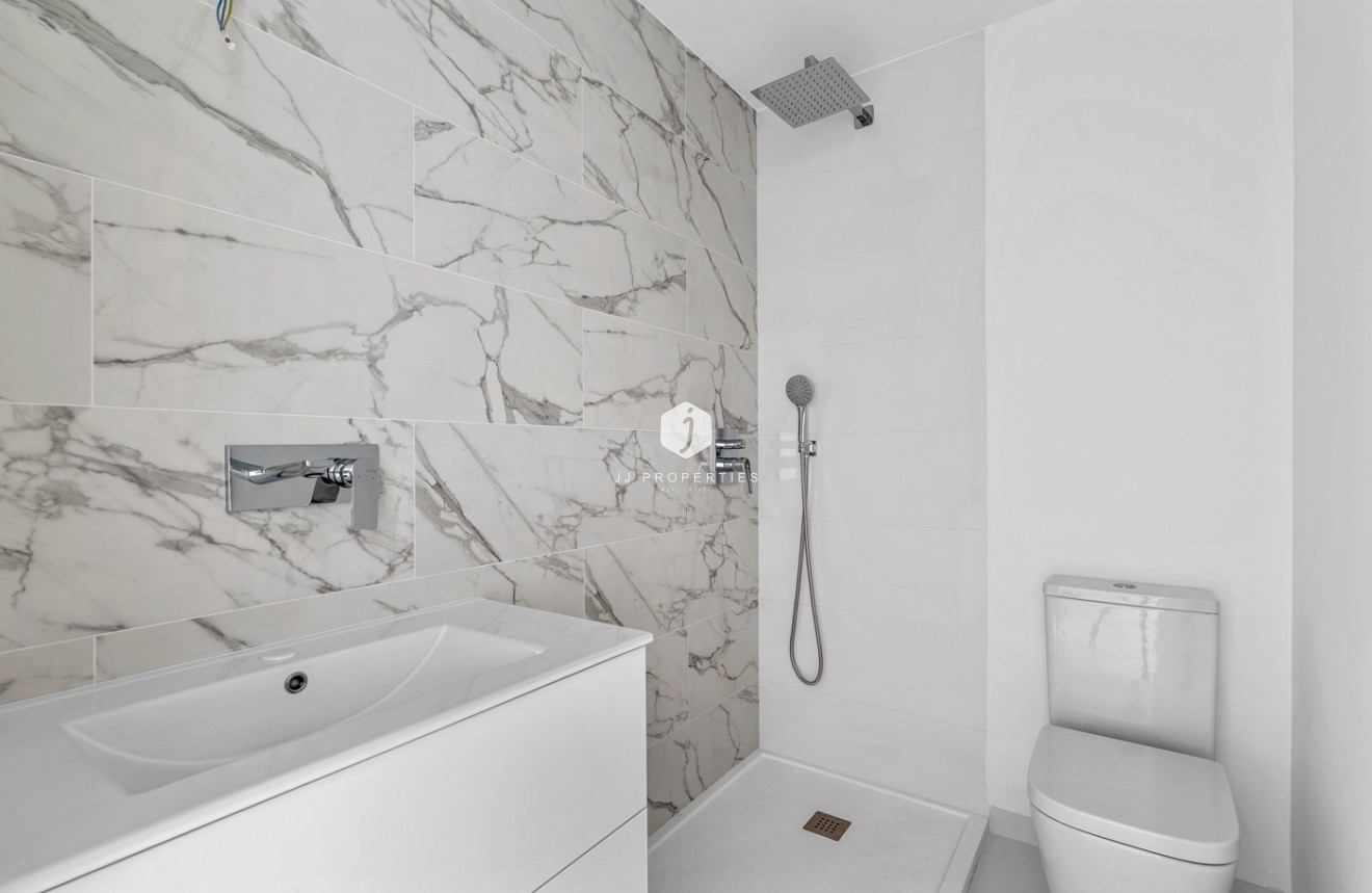 Tweedehands - Appartement / flat -
San Miguel de Salinas - Inland