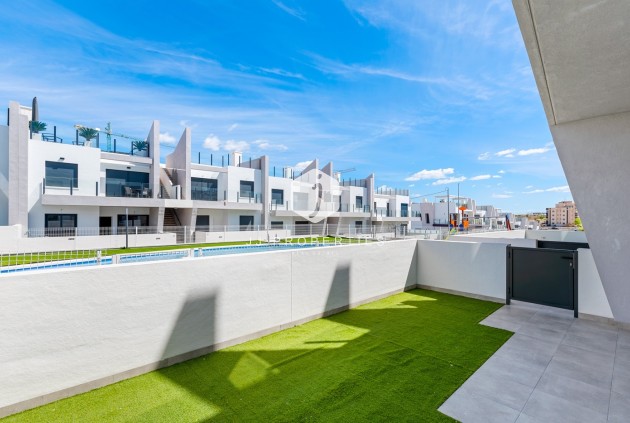 Tweedehands - Appartement / flat -
San Miguel de Salinas - Inland