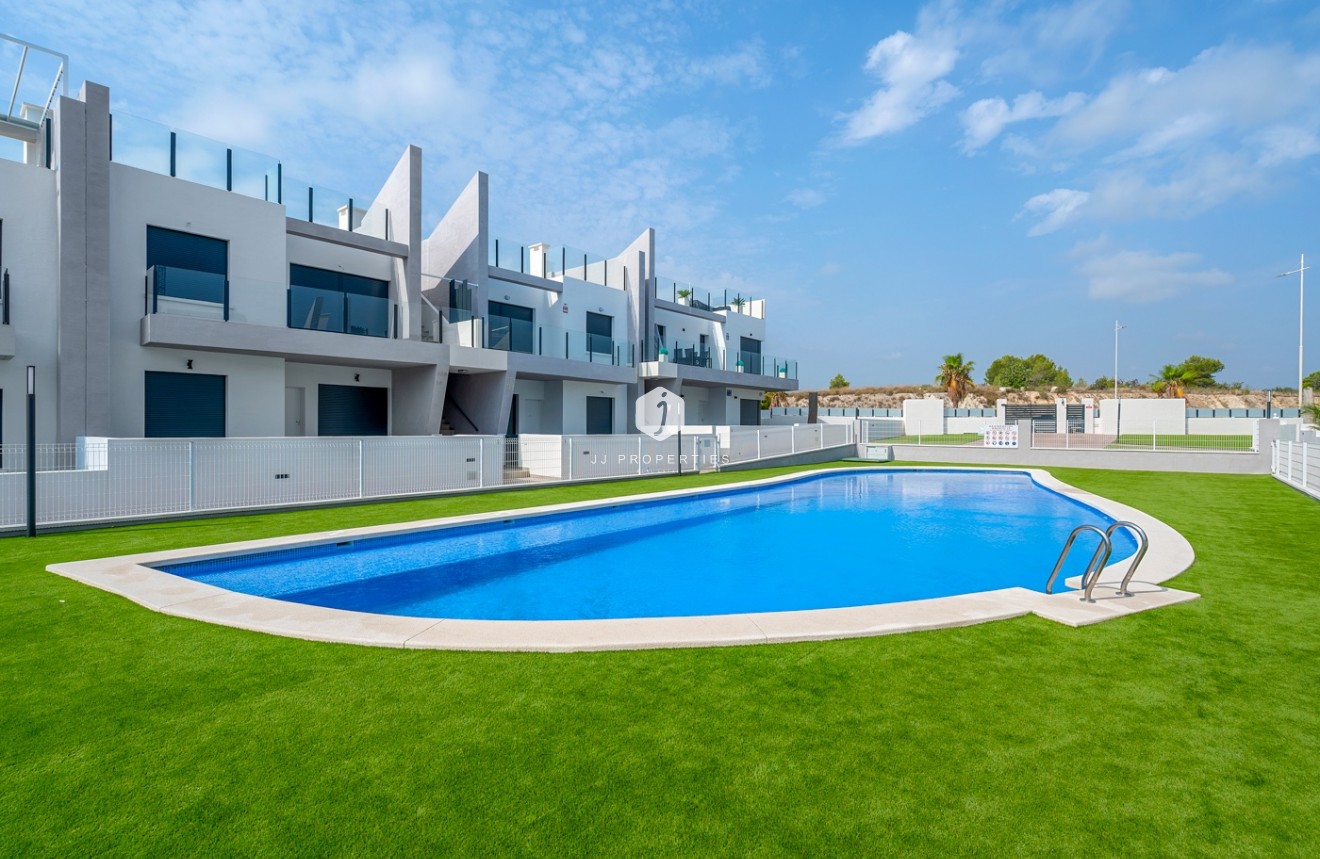 Tweedehands - Appartement / flat -
San Miguel de Salinas - Inland