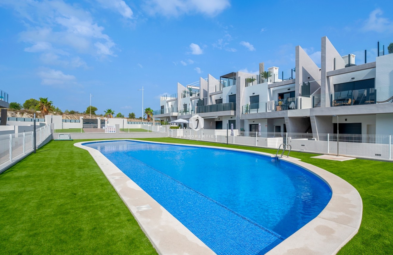 Tweedehands - Appartement / flat -
San Miguel de Salinas - Inland