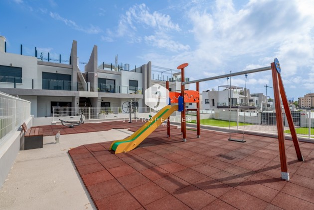 Tweedehands - Appartement / flat -
San Miguel de Salinas - Inland