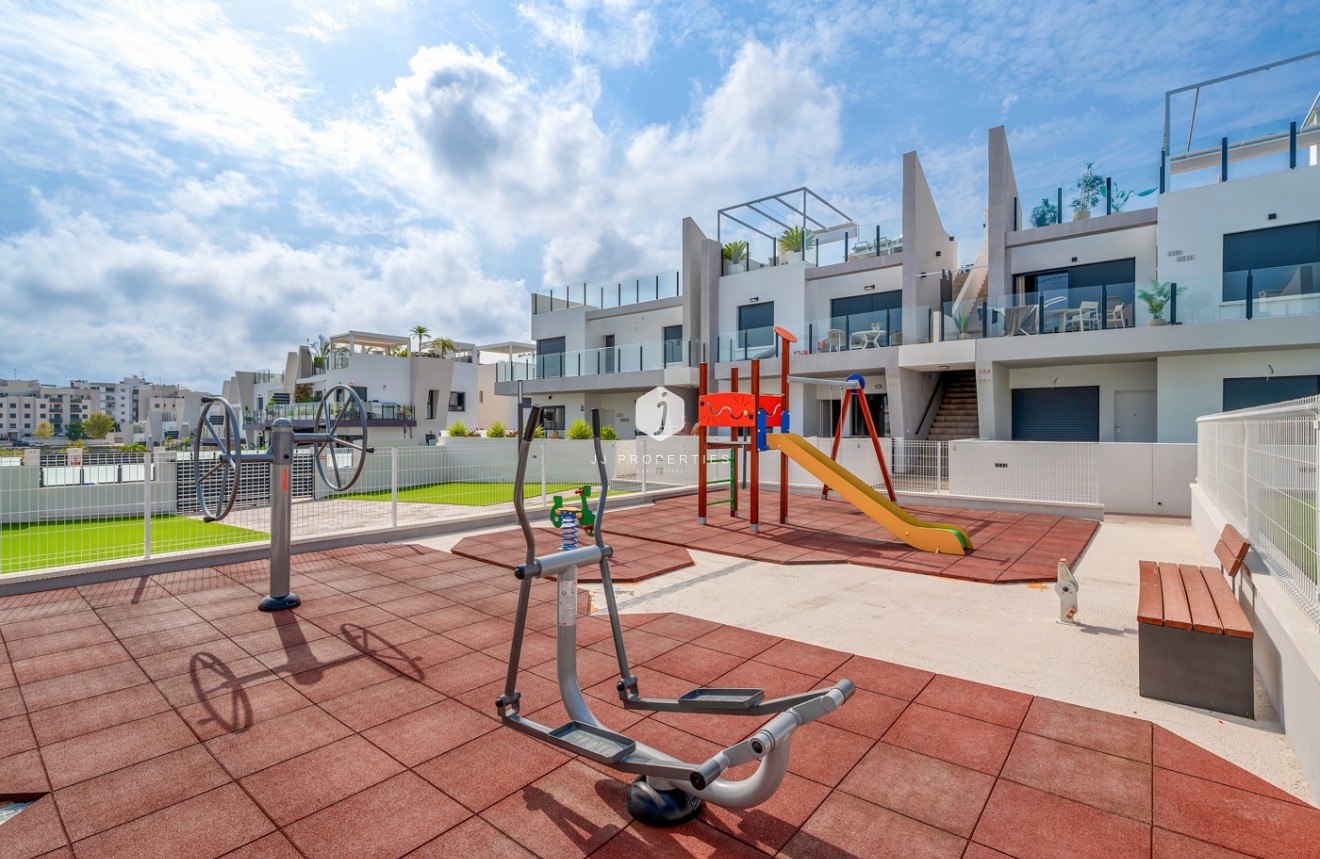 Tweedehands - Appartement / flat -
San Miguel de Salinas - Inland