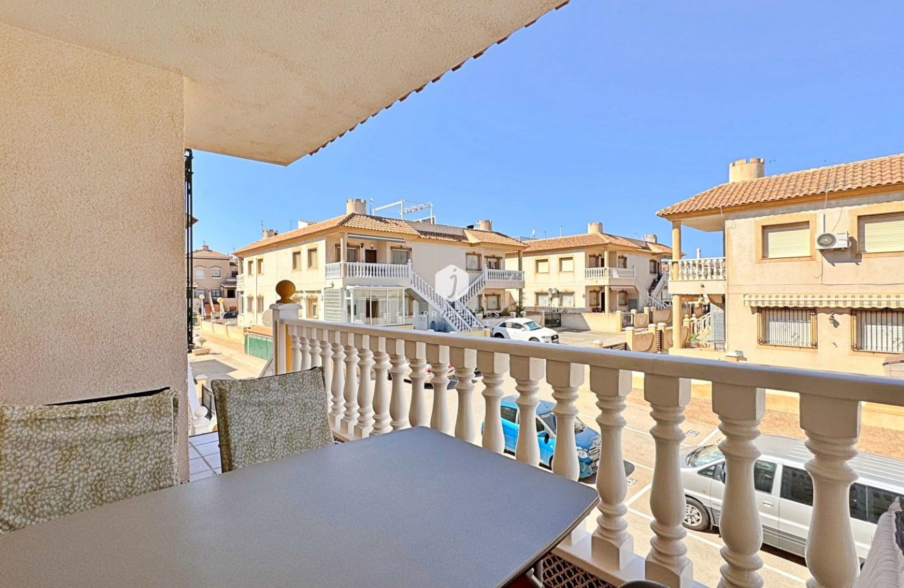 Tweedehands - Appartement / flat -
Orihuela Costa - Costa Blanca