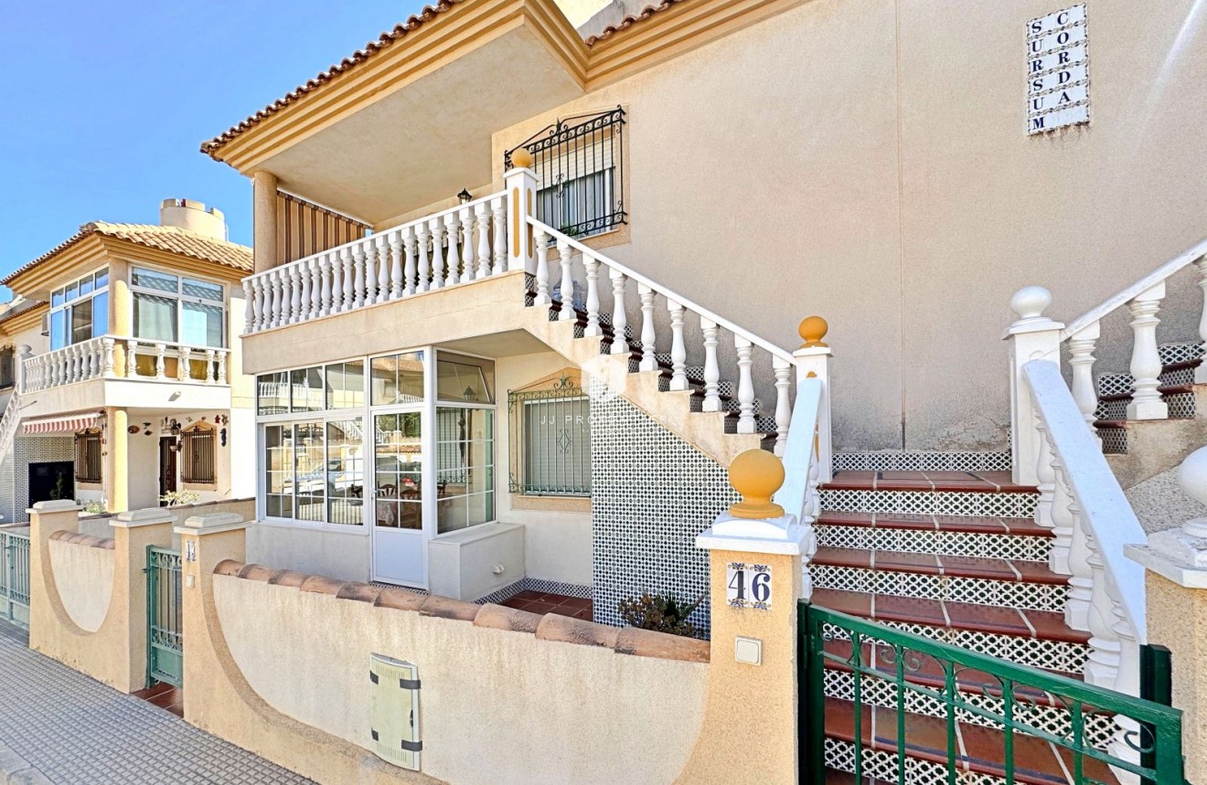 Tweedehands - Appartement / flat -
Orihuela Costa - Costa Blanca