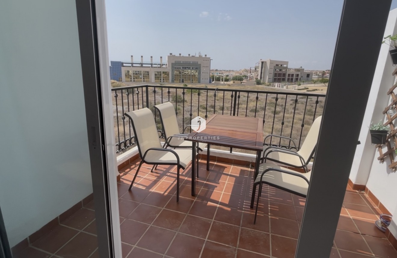 Tweedehands - Penthouse -
Punta Prima - Costa Blanca