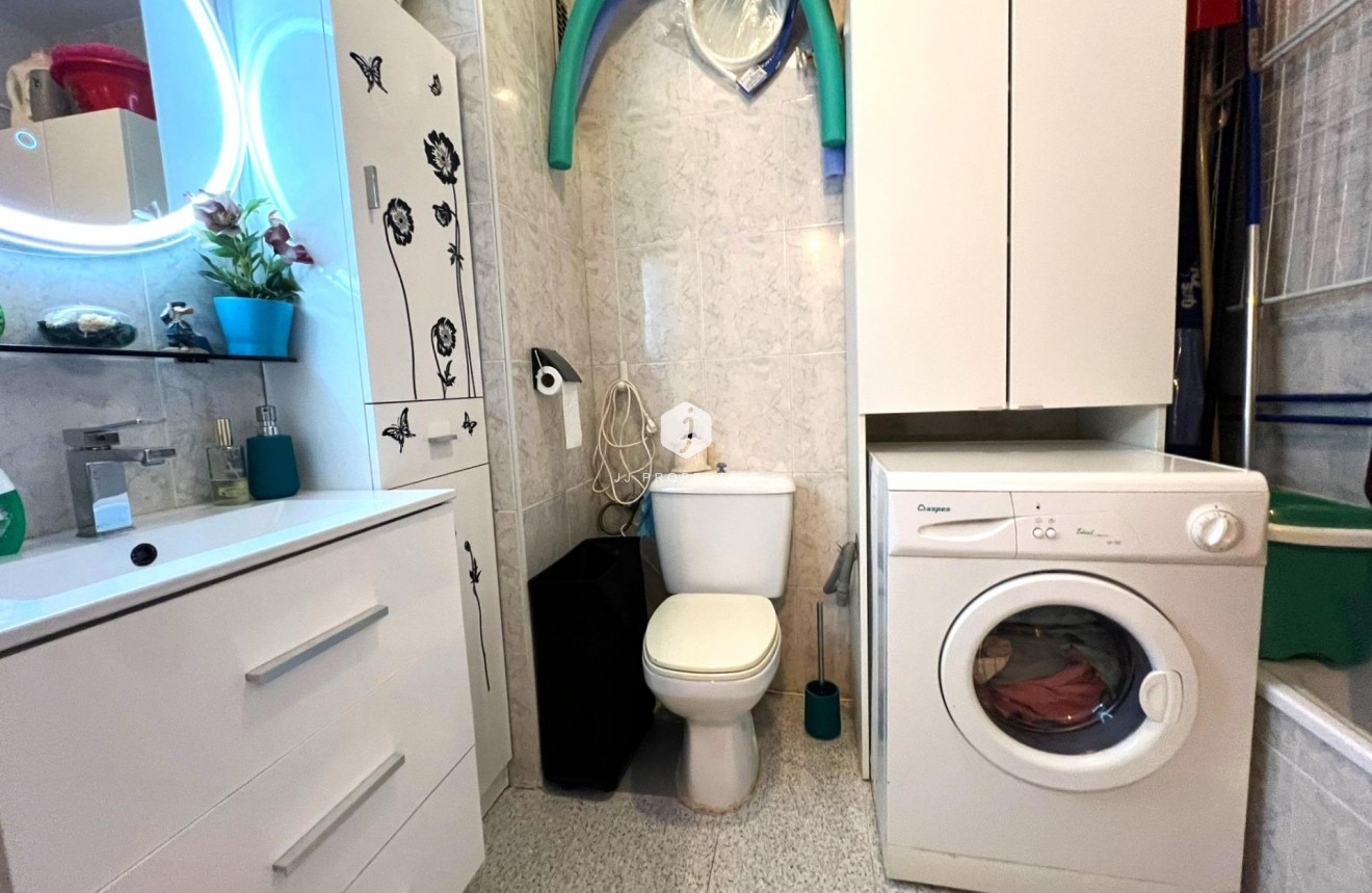 Aus zweiter Hand - Wohnung -
Torrevieja - El molino