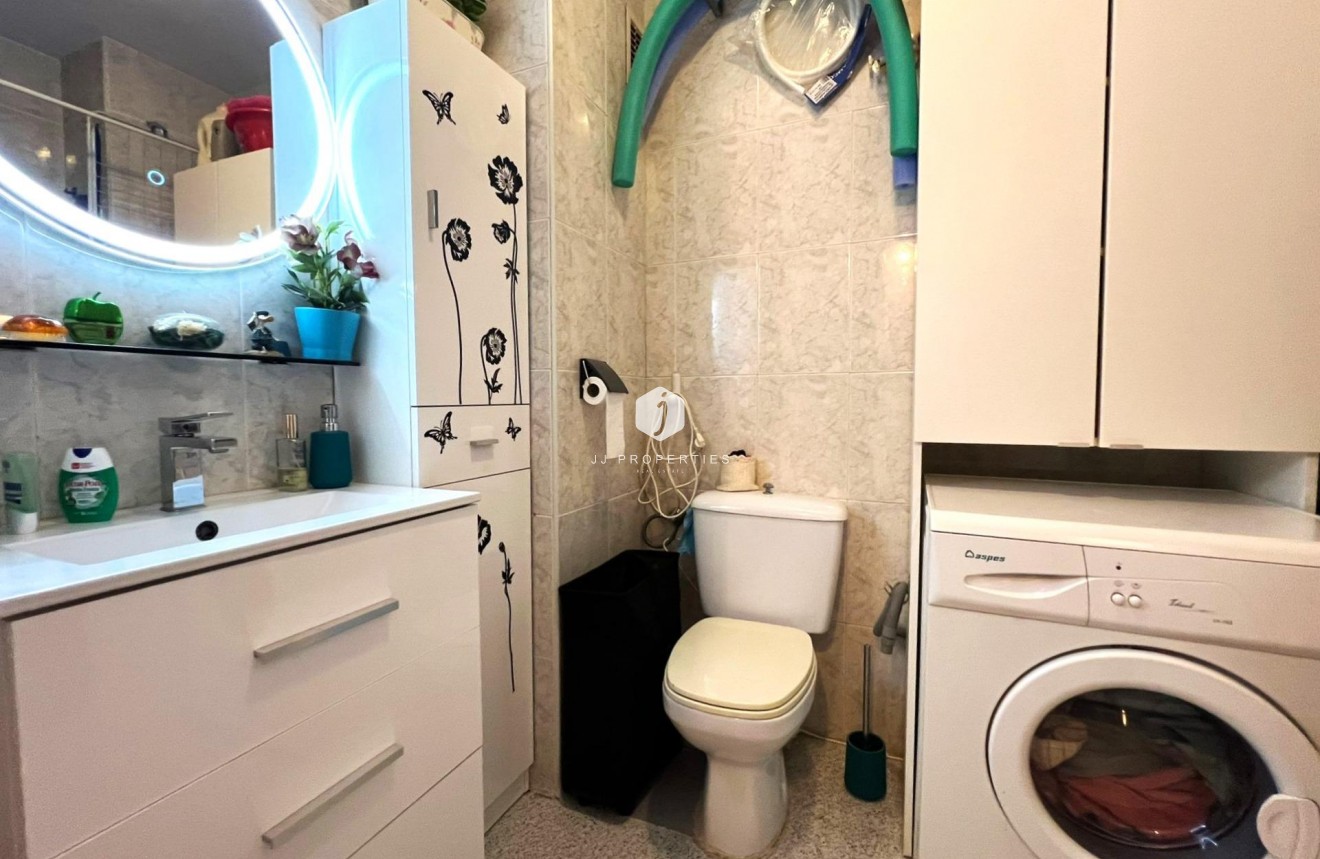 Aus zweiter Hand - Wohnung -
Torrevieja - El molino