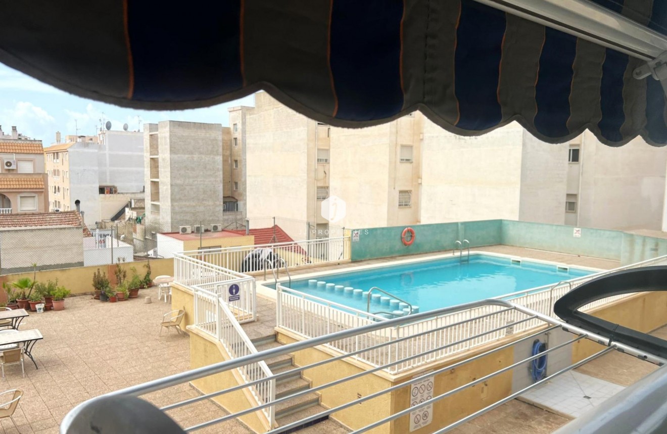 Aus zweiter Hand - Wohnung -
Torrevieja - El molino