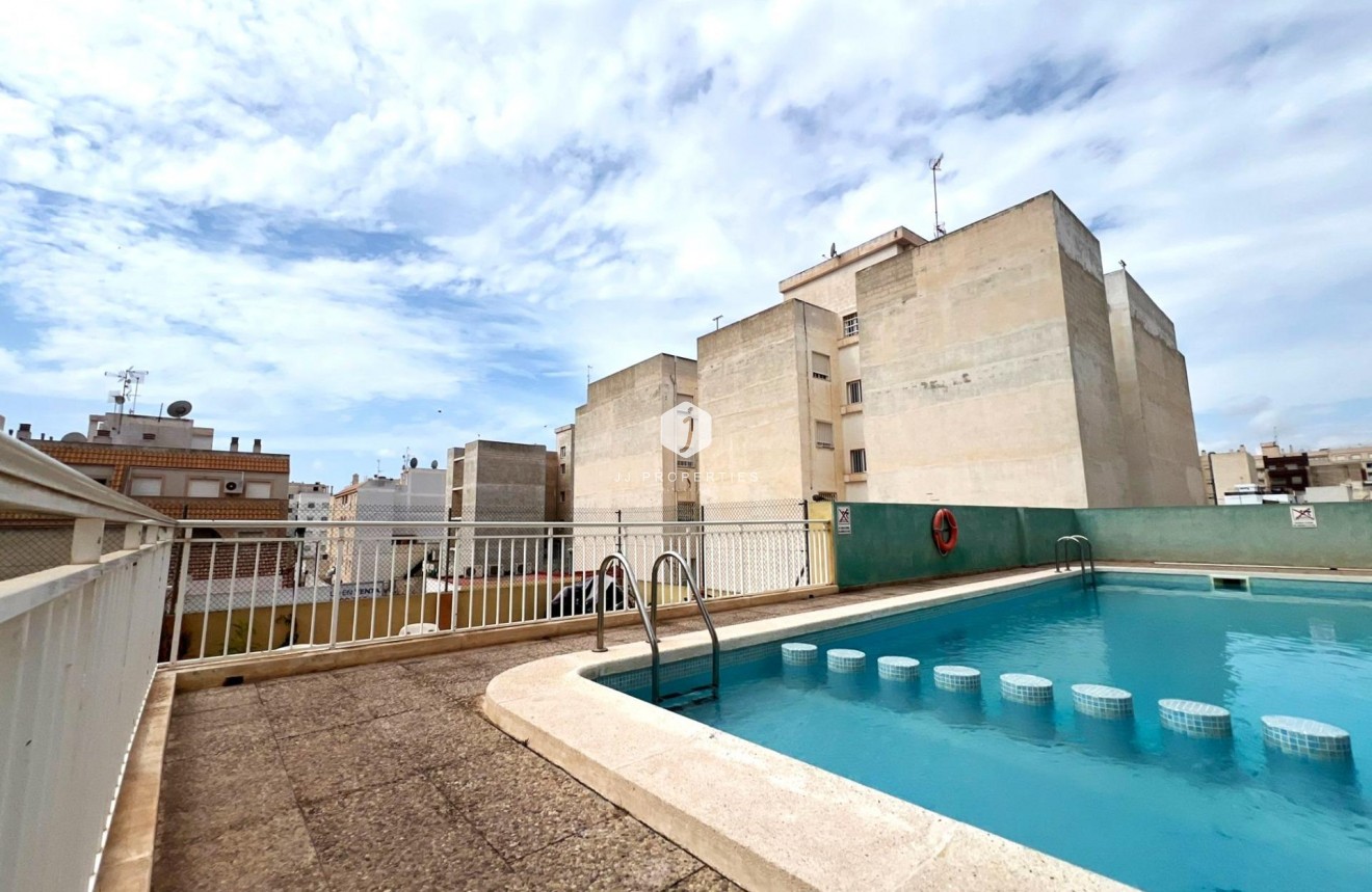 Aus zweiter Hand - Wohnung -
Torrevieja - El molino