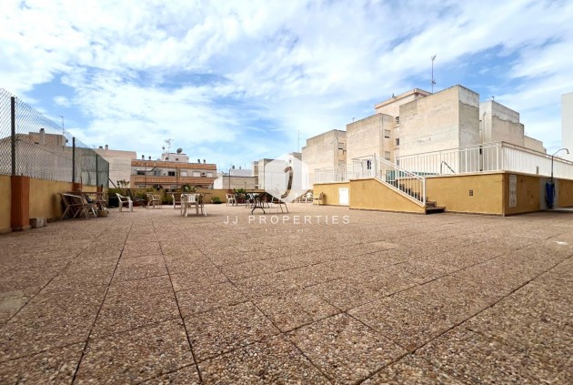 Aus zweiter Hand - Wohnung -
Torrevieja - El molino