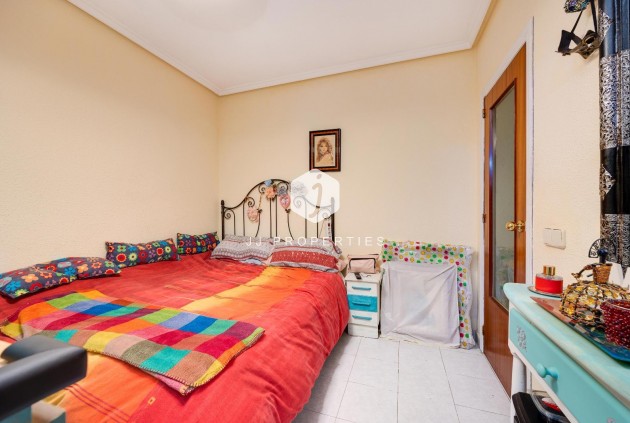 Aus zweiter Hand - Wohnung -
Torrevieja - Playa de los Locos