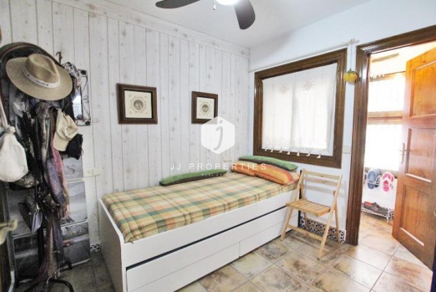 Resale - Duplex -
Guardamar del Segura - Benamor