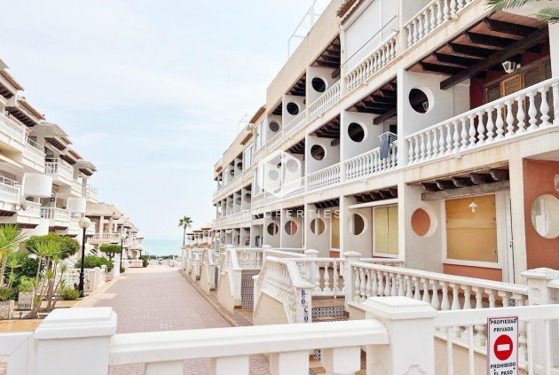 Resale - Duplex -
Guardamar del Segura - Benamor