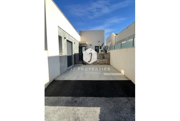 Tweedehands - Villa -
Ciudad Quesada - Costa Blanca