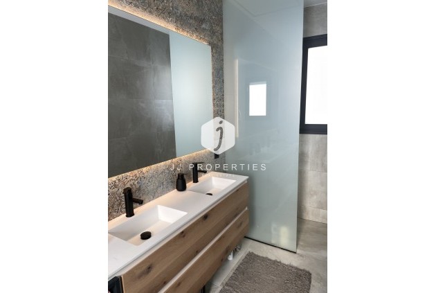 Tweedehands - Villa -
Ciudad Quesada - Costa Blanca