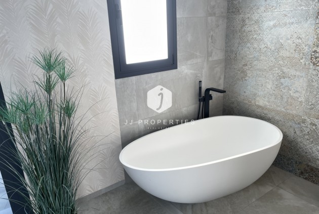 Tweedehands - Villa -
Ciudad Quesada - Costa Blanca