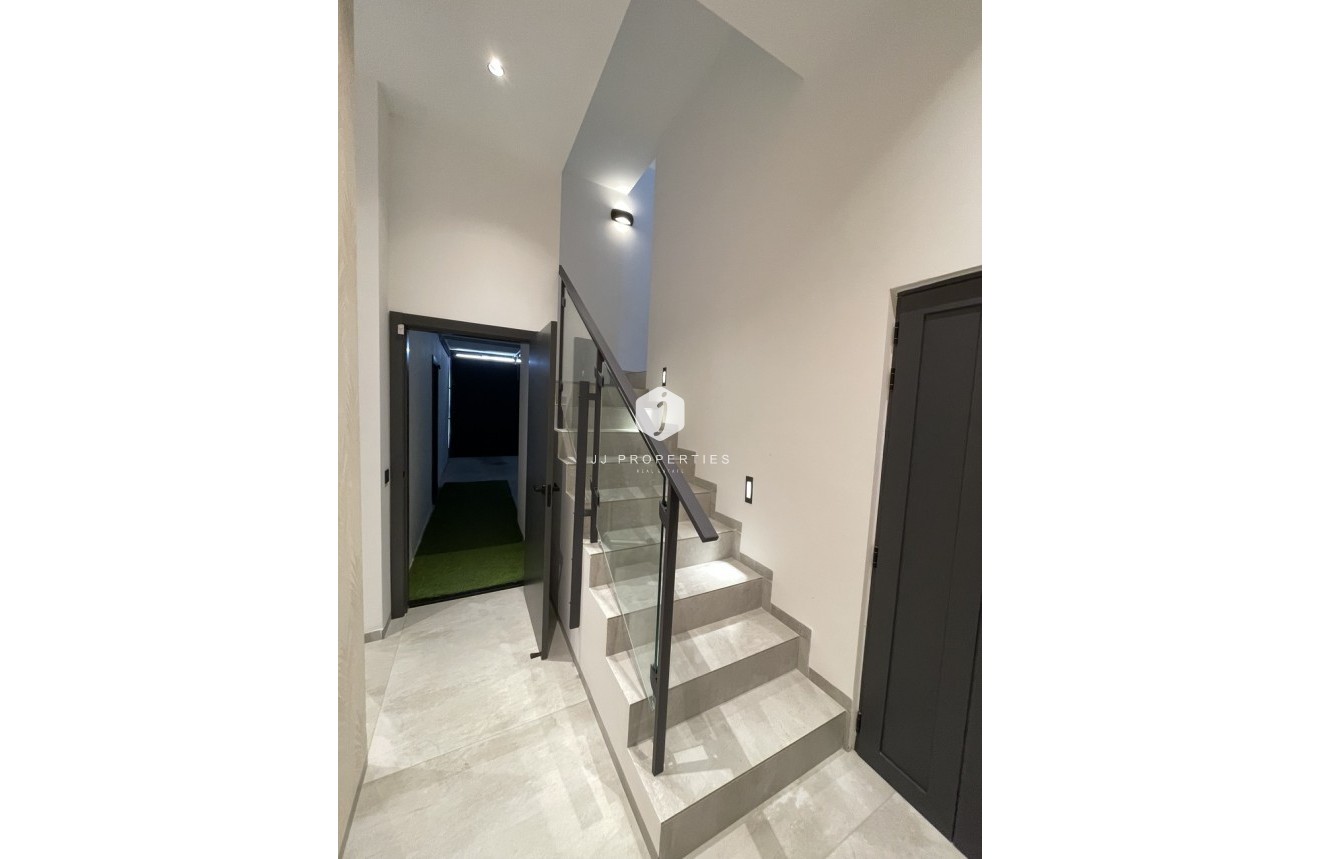 Tweedehands - Villa -
Ciudad Quesada - Costa Blanca