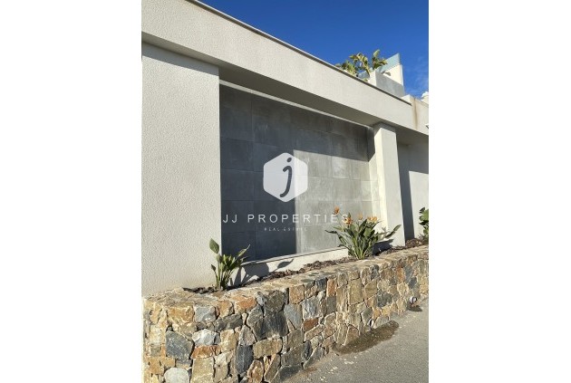 Tweedehands - Villa -
Ciudad Quesada - Costa Blanca