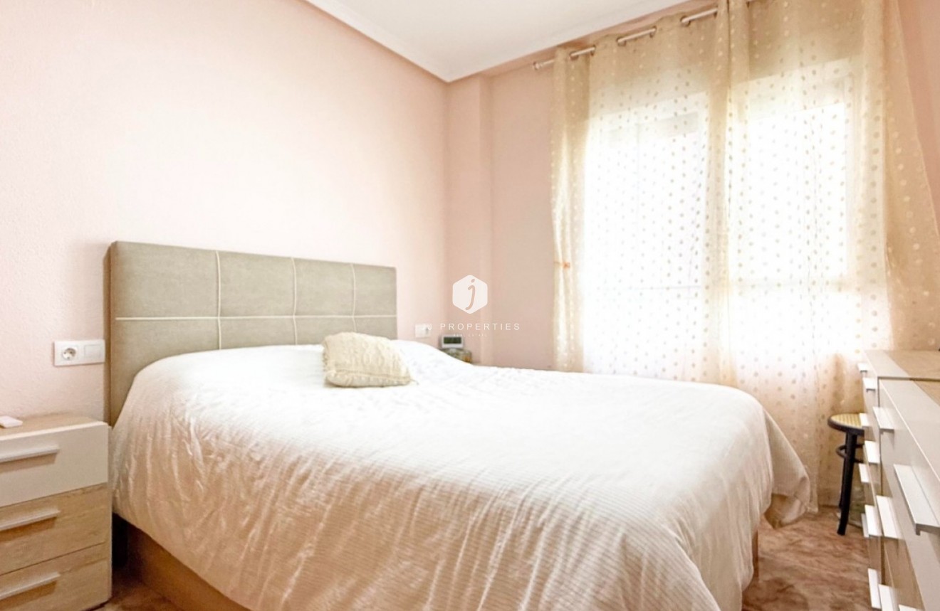 Tweedehands - Appartement / flat -
Torrevieja - Costa Blanca