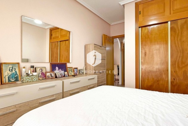 Tweedehands - Appartement / flat -
Torrevieja - Costa Blanca