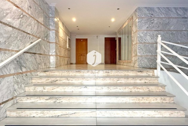 Tweedehands - Appartement / flat -
Torrevieja - Costa Blanca