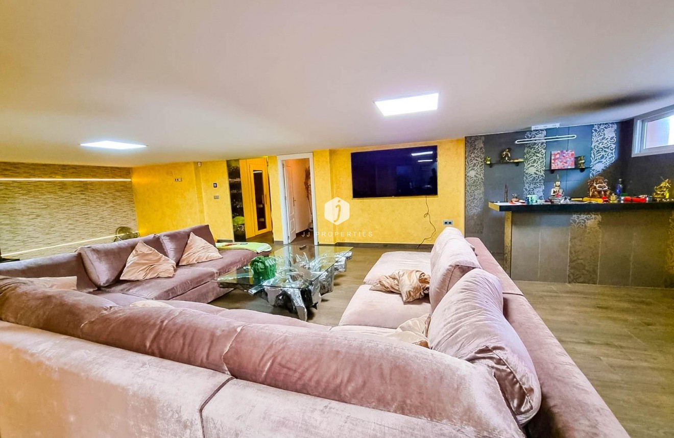 Tweedehands - Villa -
Torrevieja - Torre la mata