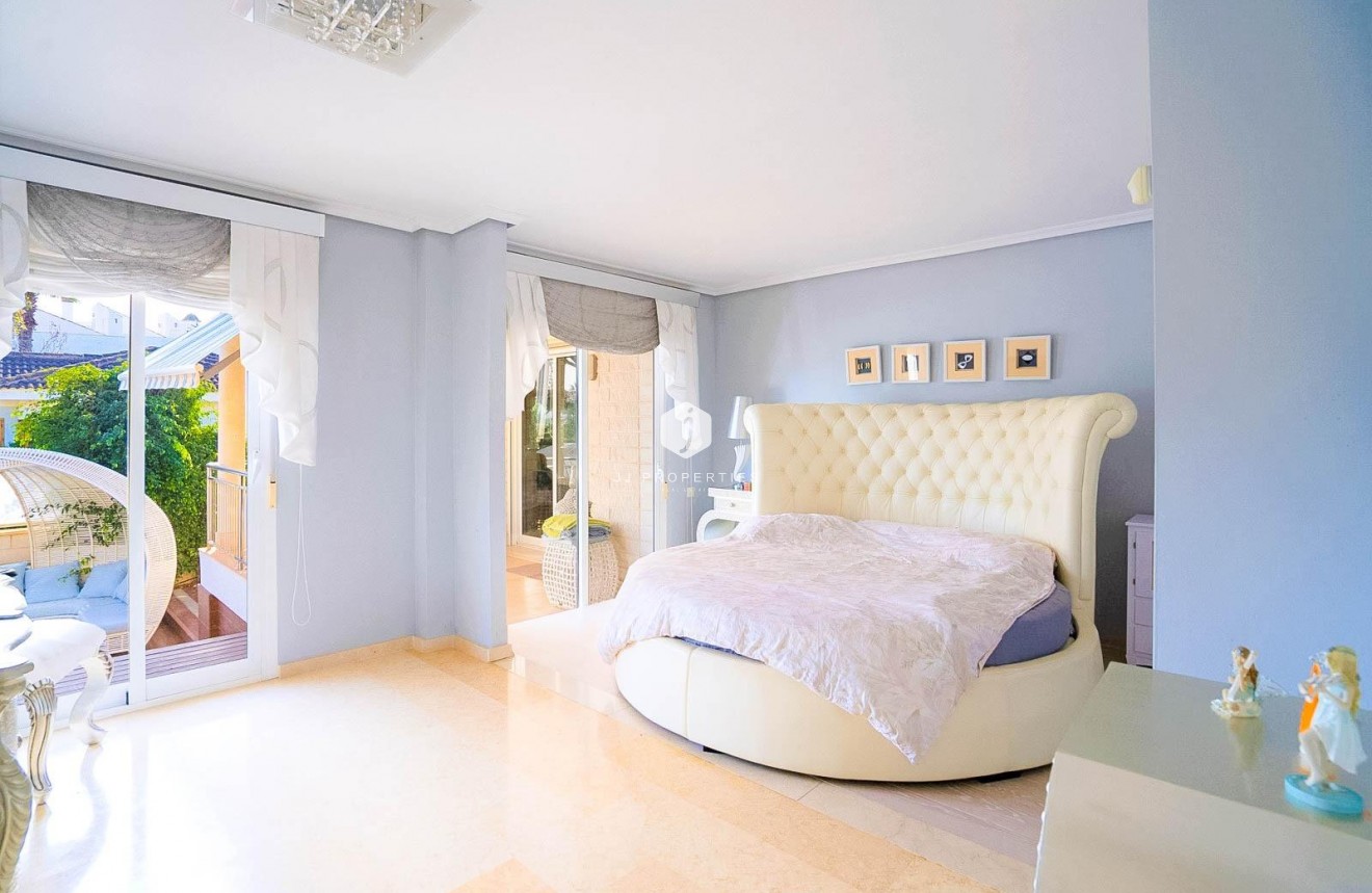 Tweedehands - Villa -
Torrevieja - Torre la mata