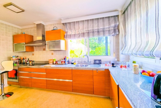 Tweedehands - Villa -
Torrevieja - Torre la mata