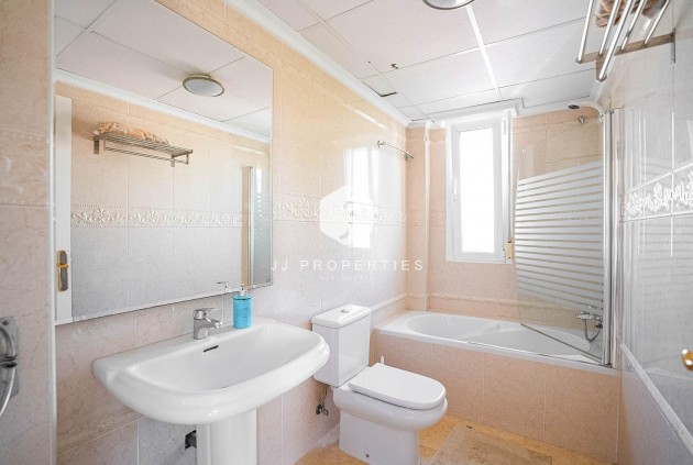 Tweedehands - Villa -
Torrevieja - Torre la mata