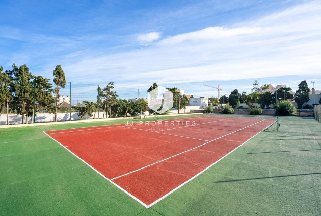 Tweedehands - Villa -
Torrevieja - Torre la mata