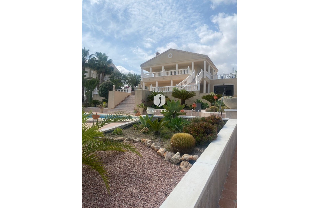 Tweedehands - Villa -
Algorfa - Inland