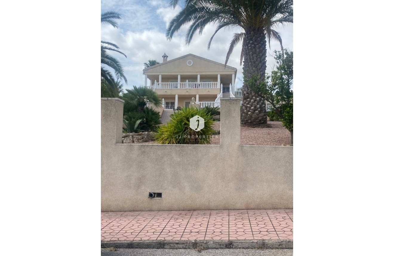 Tweedehands - Villa -
Algorfa - Inland